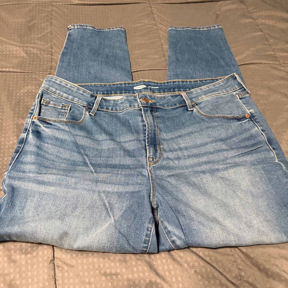 Old Navy Pop Icon Skinny Blue jeans size 18